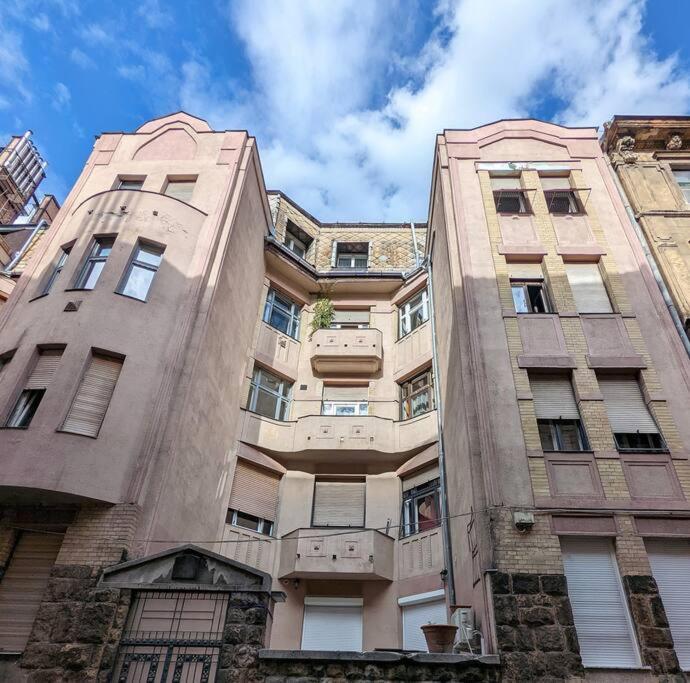 Spacious 4Br Oasis In Central Budapest - Bp Sky Exterior foto