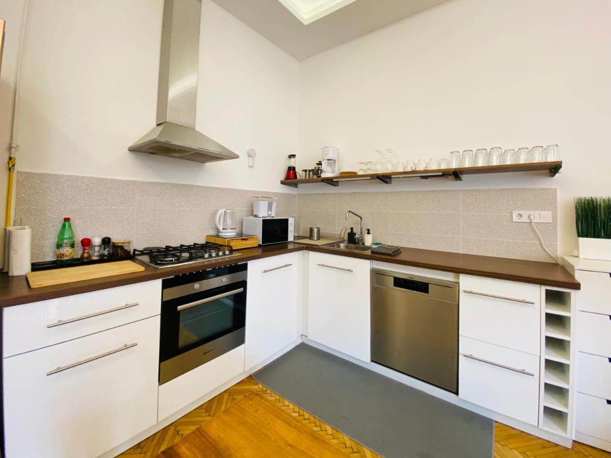 Spacious 4Br Oasis In Central Budapest - Bp Sky Exterior foto